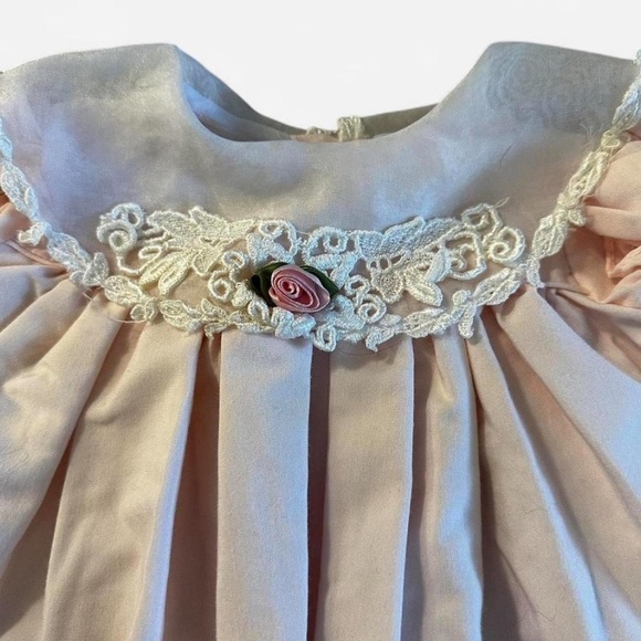 Vintage C.I. Castro & Co Baby girl's pink dress with lace trim size 6 months - Picture 3 of 4